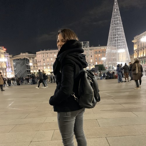 MOCHILA MILÃO Bolsa mochila preta em couro legítimo