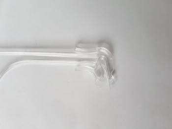 Cabide transparente
